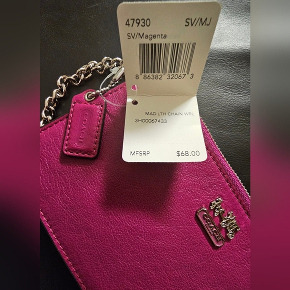 Coach Magenta Leather Slim Wristlet Clutch with silver chain New with Tags - Picture 13 of 14